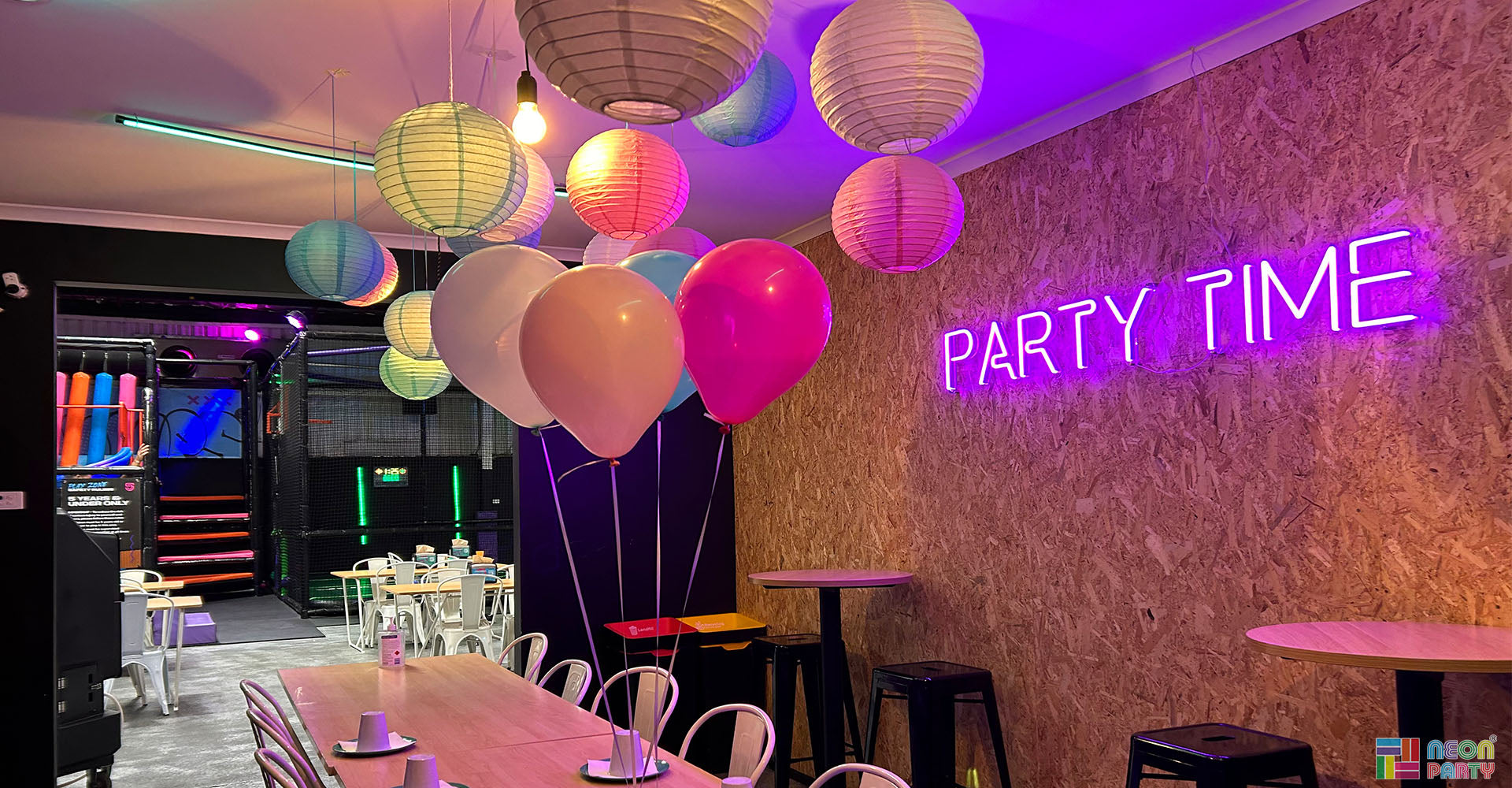 Neonparty® jumpstarts School Holiday Fun with Jumpside.