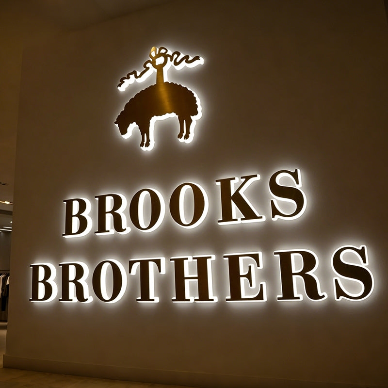 Side illuminated letters signs
