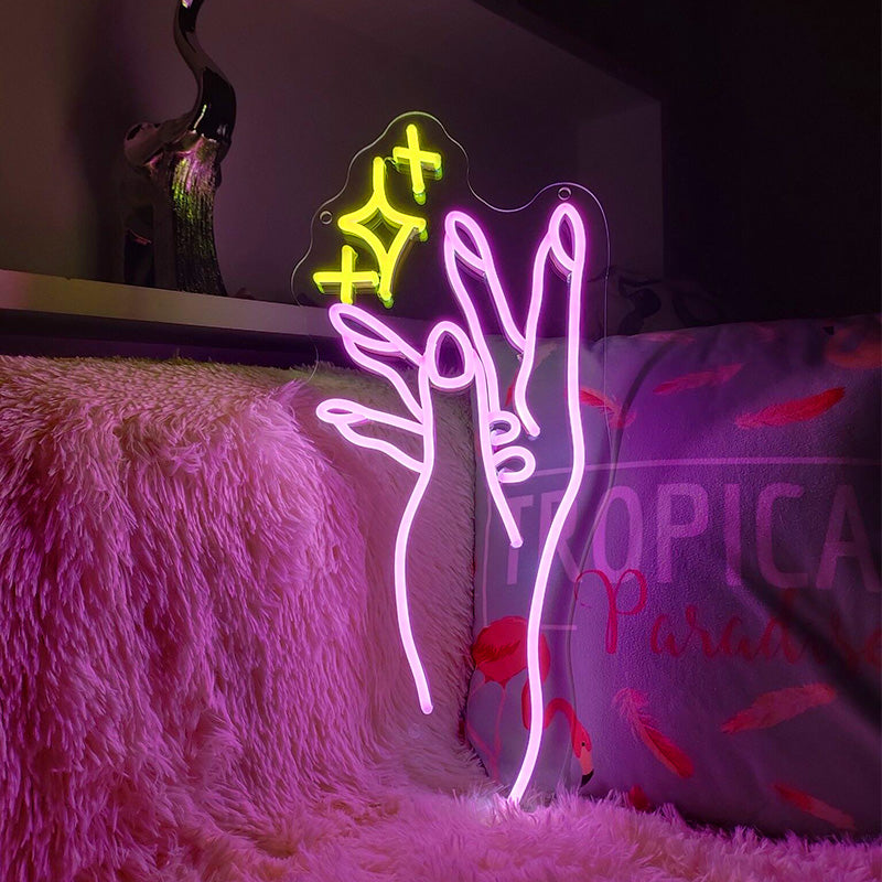 Break Hearts Not Nails LED Neon Sign – Colorful Beauty Salon Decor, Adjustable Brightness, USB Powered, Perfect For Bedrooms, Parties, And Gifts